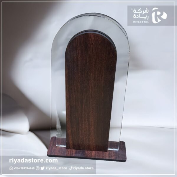 استاند خشبي